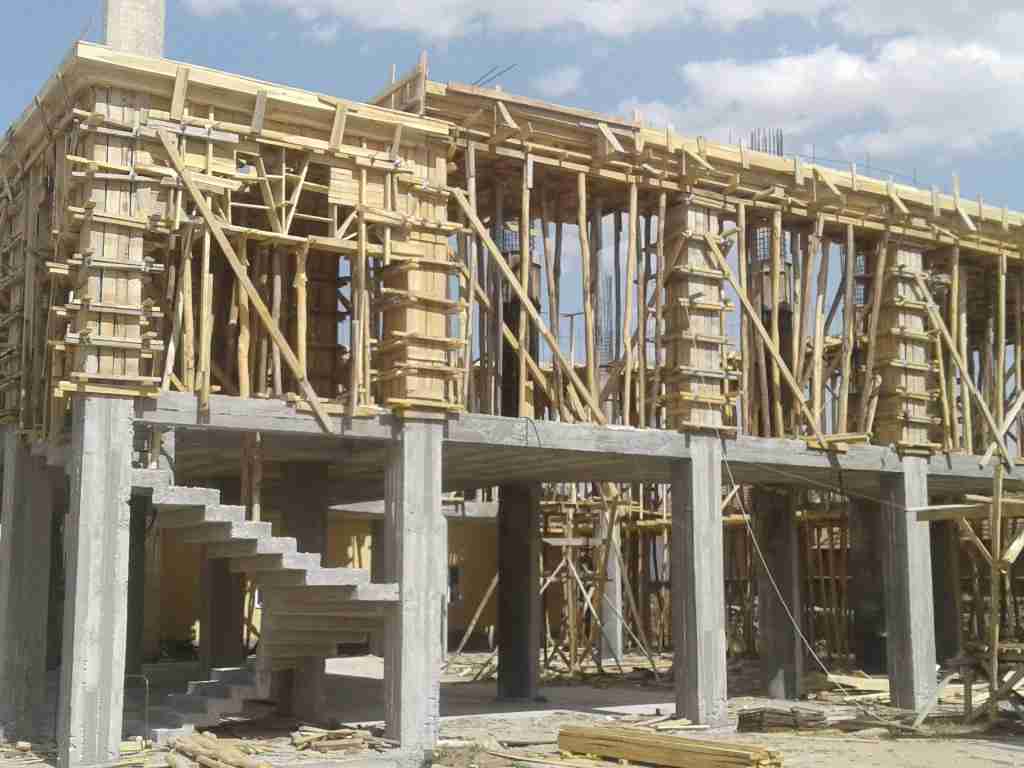 Mut İnşaat Kalıpçısı